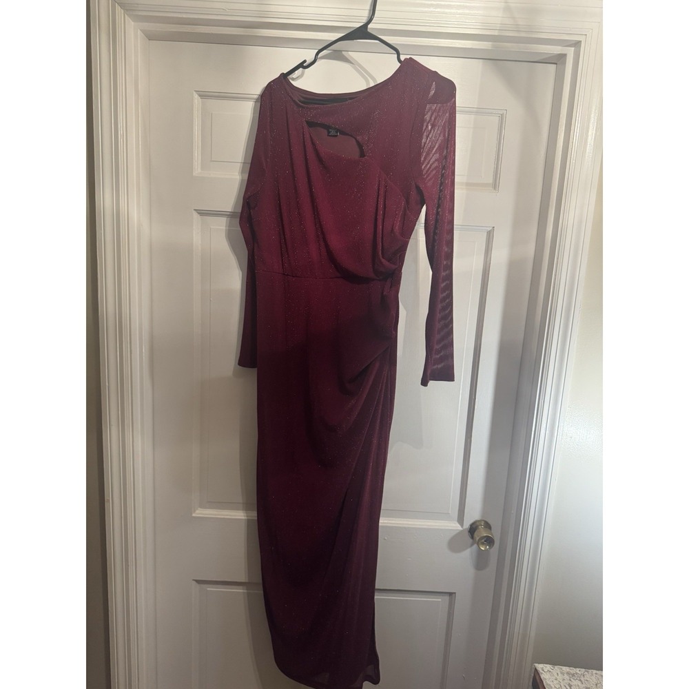 Lovely Grace Burgundy Glitter Draped Evening Gown – Size L